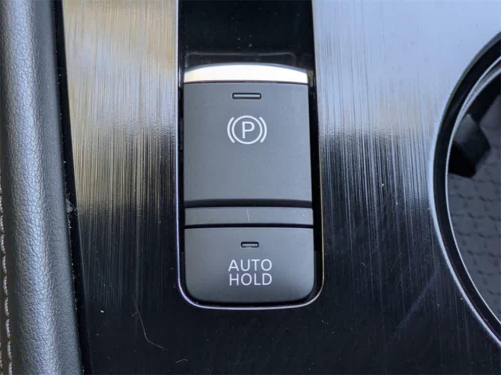 Thumbnail: 2021 Nissan Rogue - 31