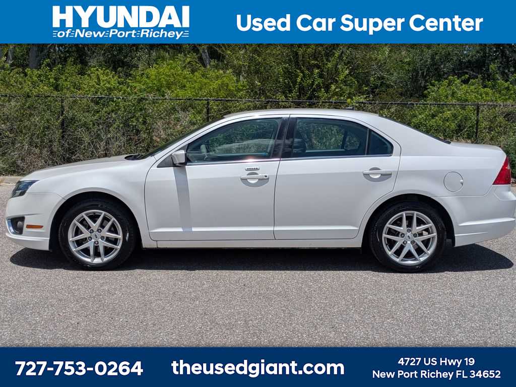 Thumbnail: 2011 Ford Fusion - 2