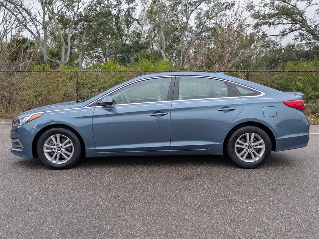 Thumbnail: 2015 Hyundai Sonata - 2