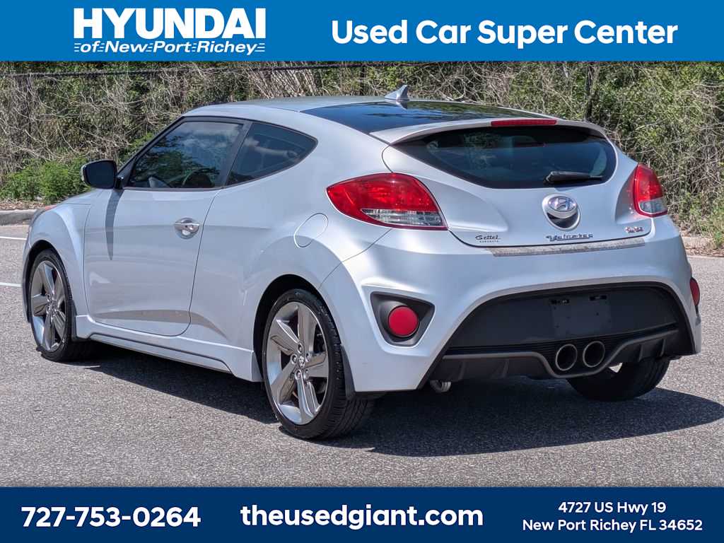 Thumbnail: 2013 Hyundai Veloster - 3