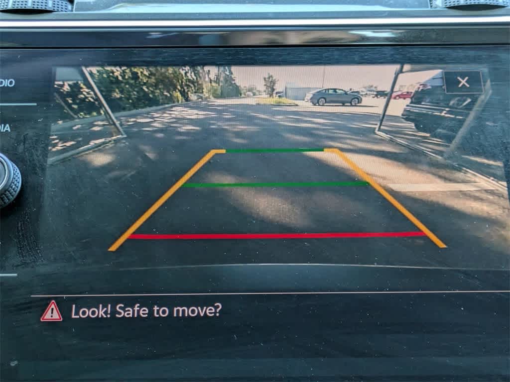 Thumbnail: 2021 Volkswagen Tiguan - 26