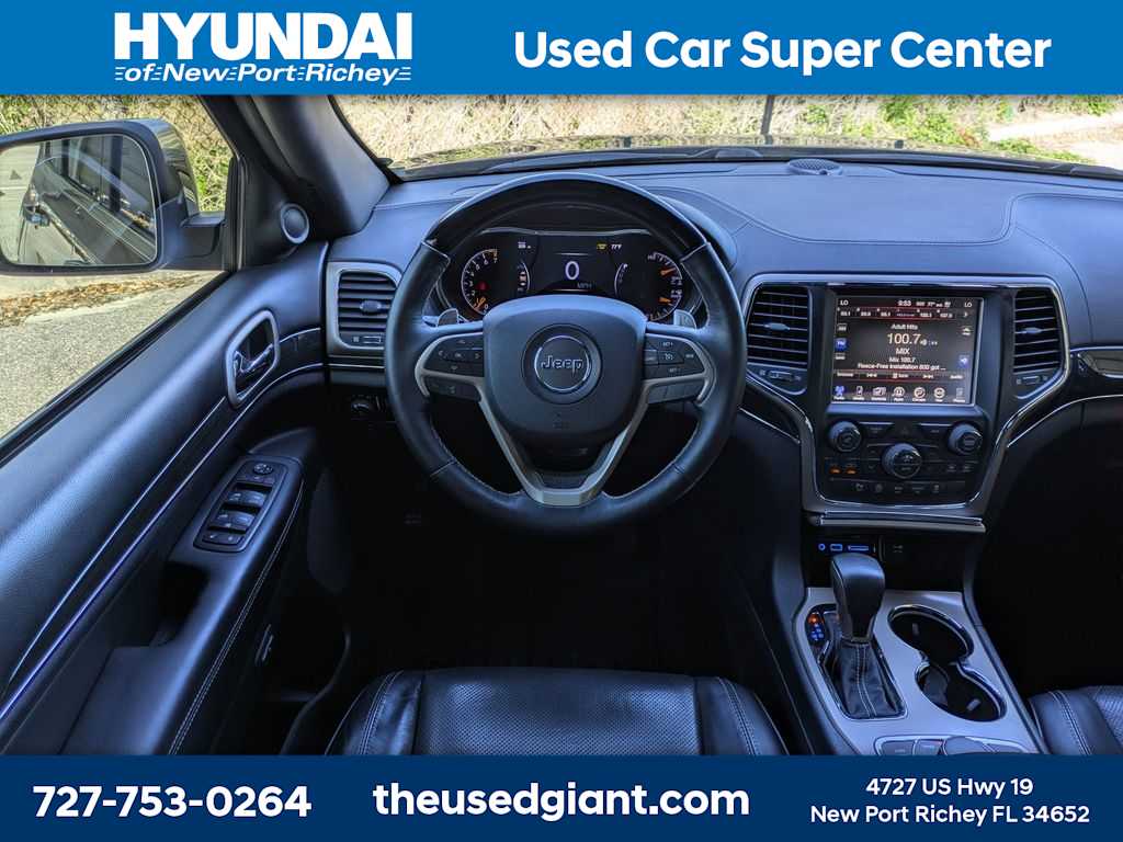 Thumbnail: 2017 Jeep Grand Cherokee - 19