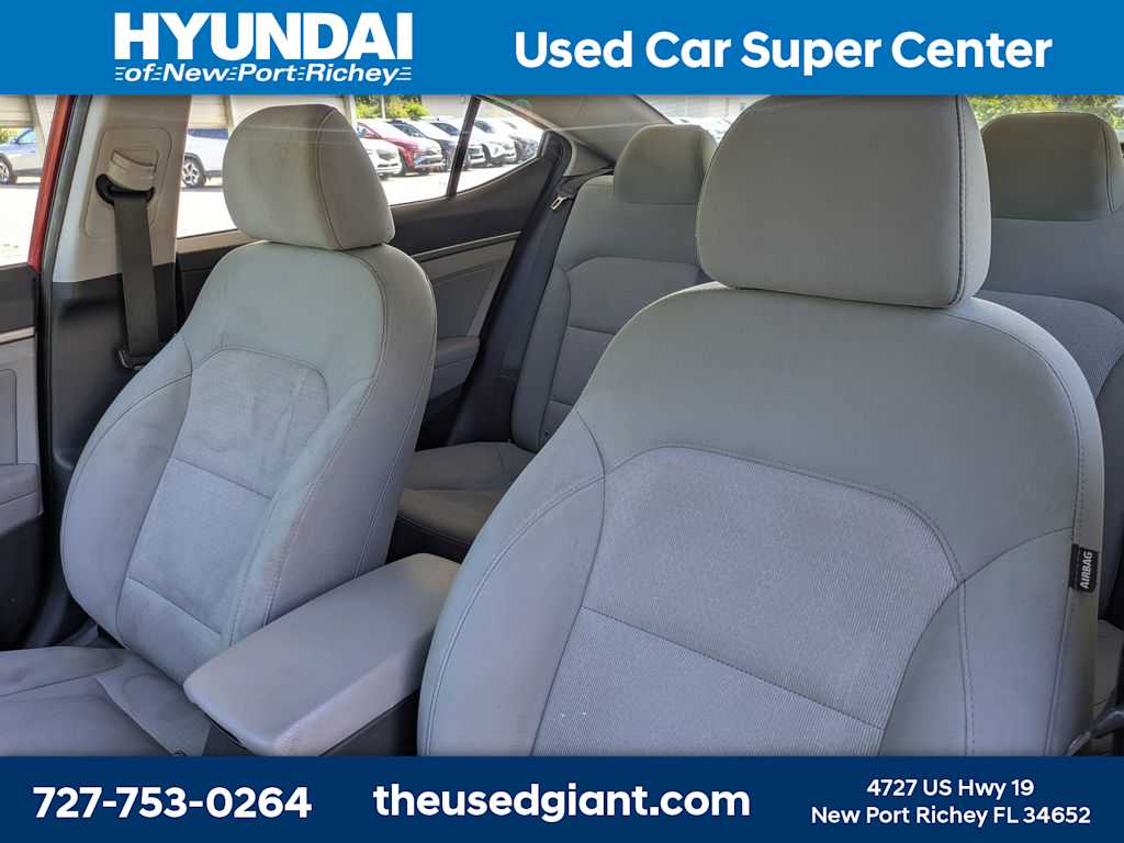 Thumbnail: 2017 Hyundai Elantra - 7