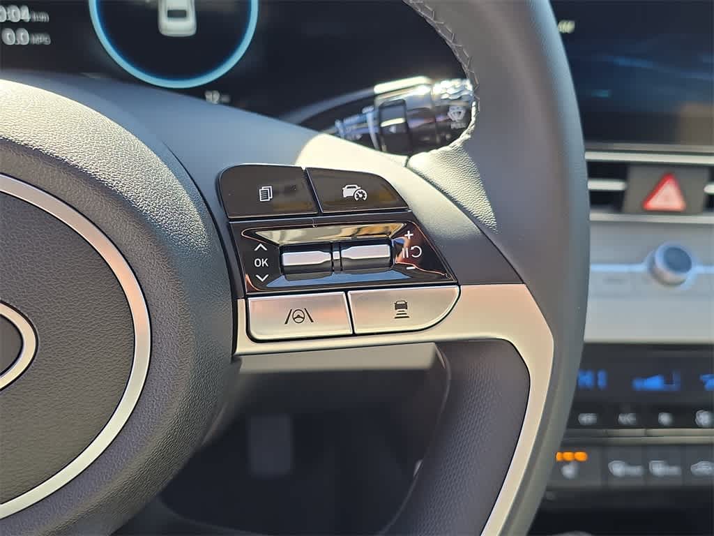 Thumbnail: 2026 Hyundai Elantra - 25