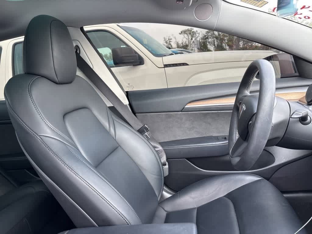 Thumbnail: 2023 Tesla Model 3 - 7