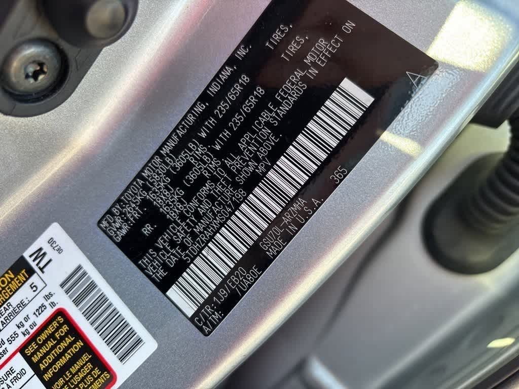 Thumbnail: 2021 Toyota Highlander - 15