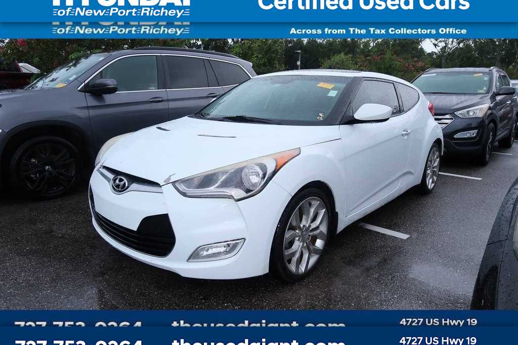 Thumbnail: 2015 Hyundai Veloster - 1
