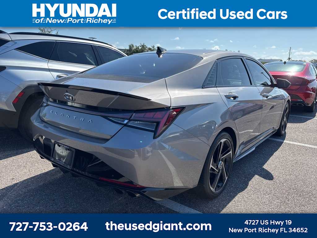 Thumbnail: 2022 Hyundai Elantra - 2