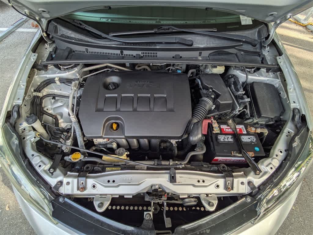 Thumbnail: 2017 Toyota Corolla - 13