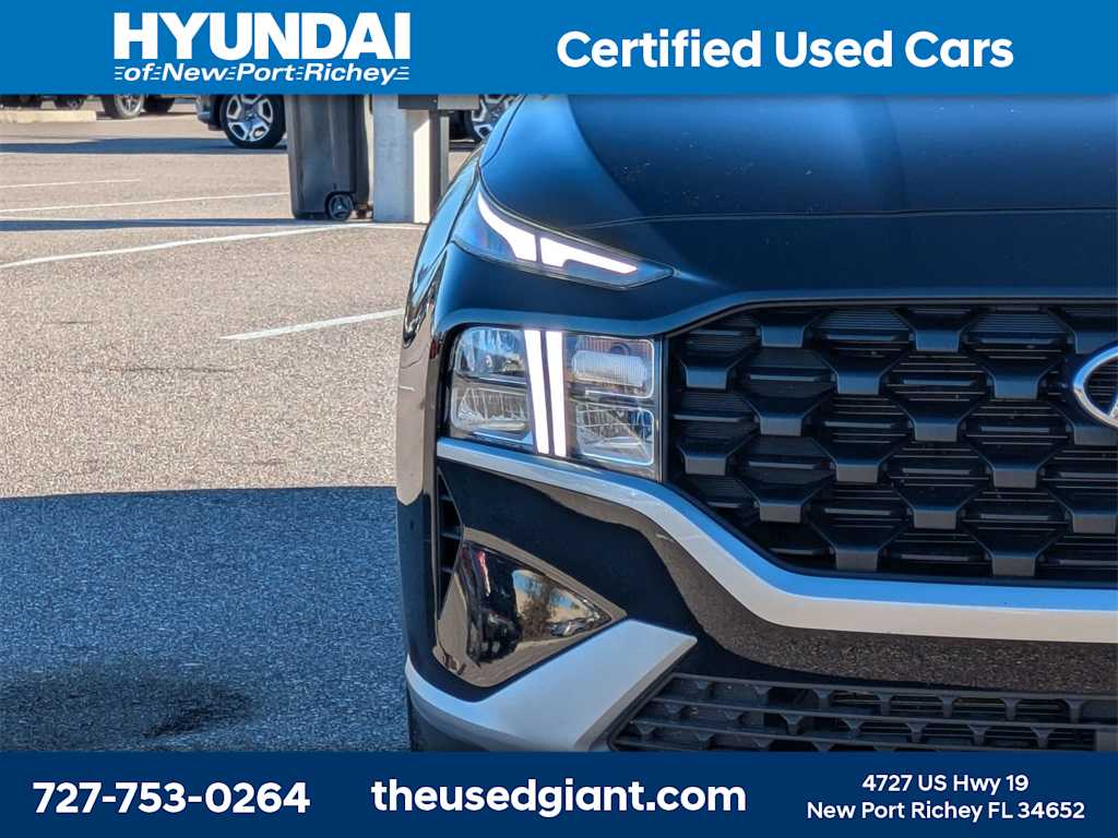 Thumbnail: 2023 Hyundai Santa Fe - 9