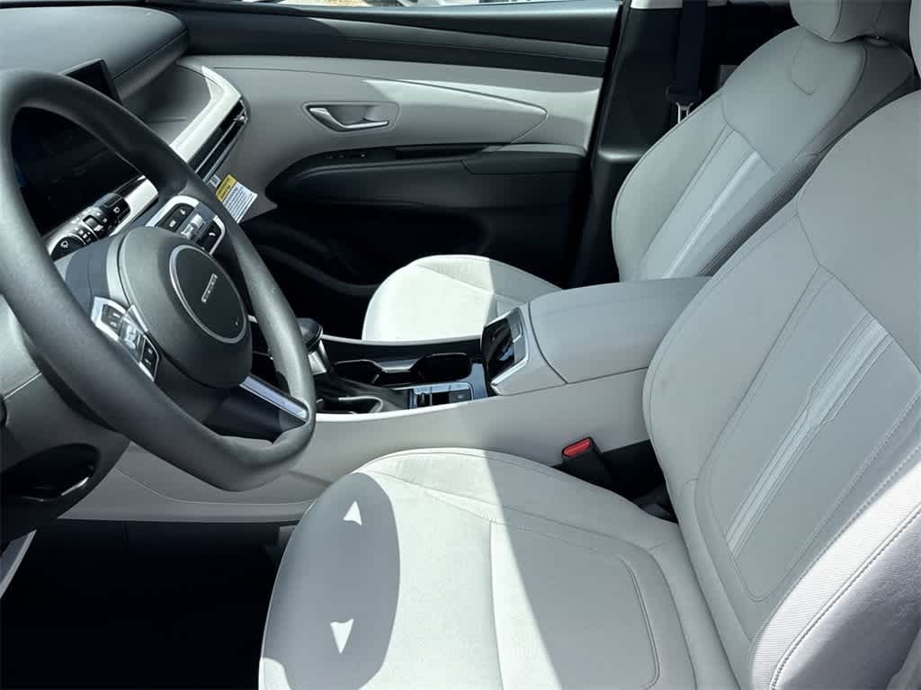 2025 Hyundai Tucson SEL 14
