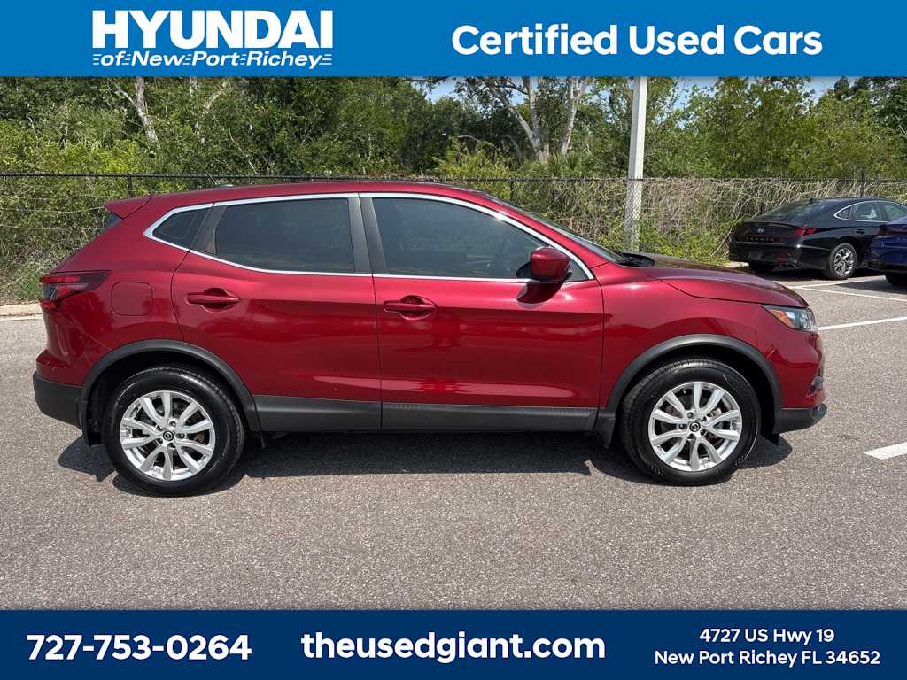 2021 Nissan Rogue Sport S 6