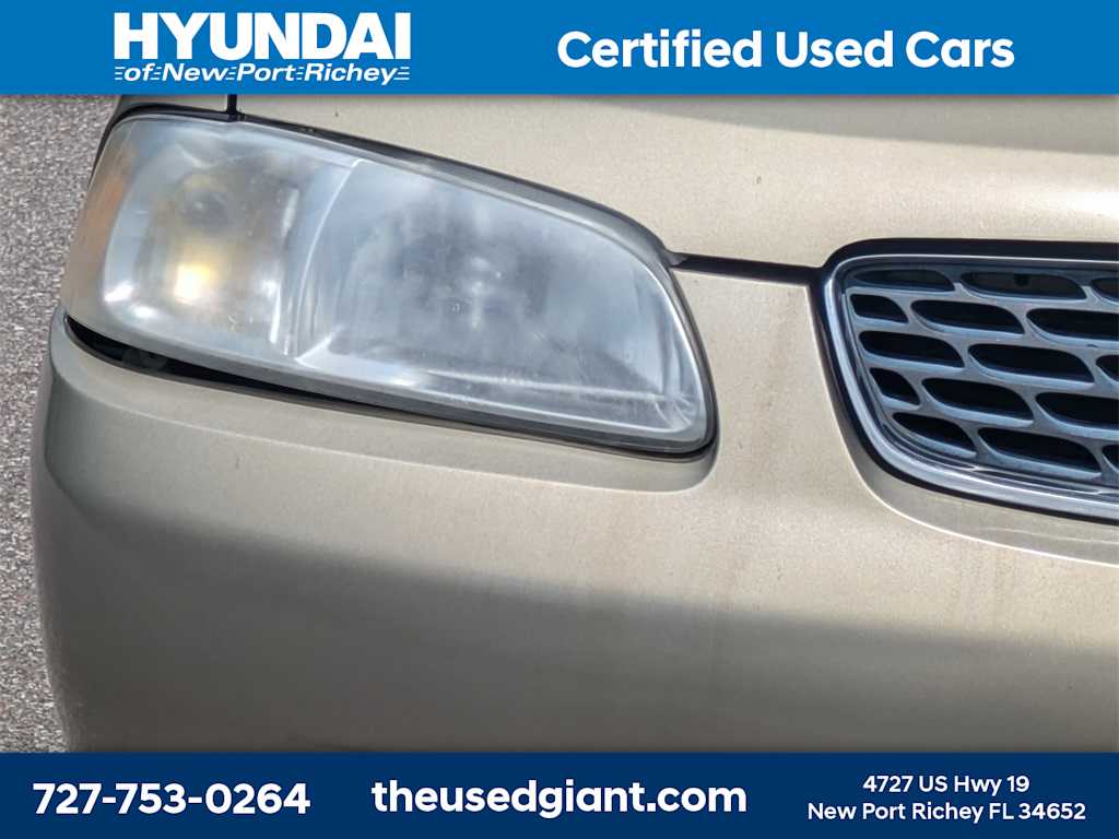 Thumbnail: 2003 Nissan Sentra - 9