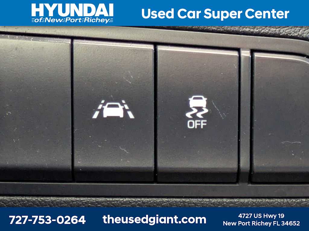 Thumbnail: 2021 Hyundai Tucson - 22