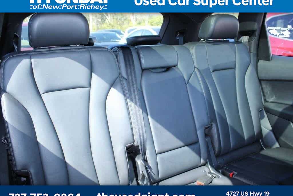 Thumbnail: 2019 Audi Q7 - 10