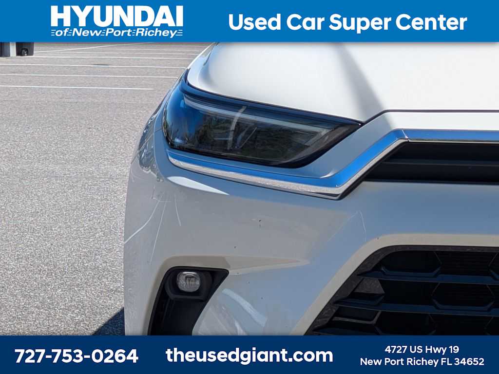 Thumbnail: 2024 Toyota Grand Highlander - 9