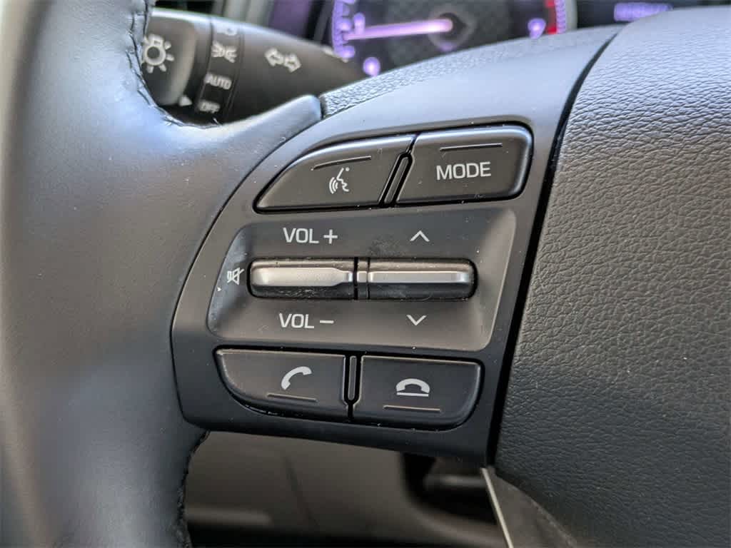 Thumbnail: 2020 Hyundai Elantra - 26