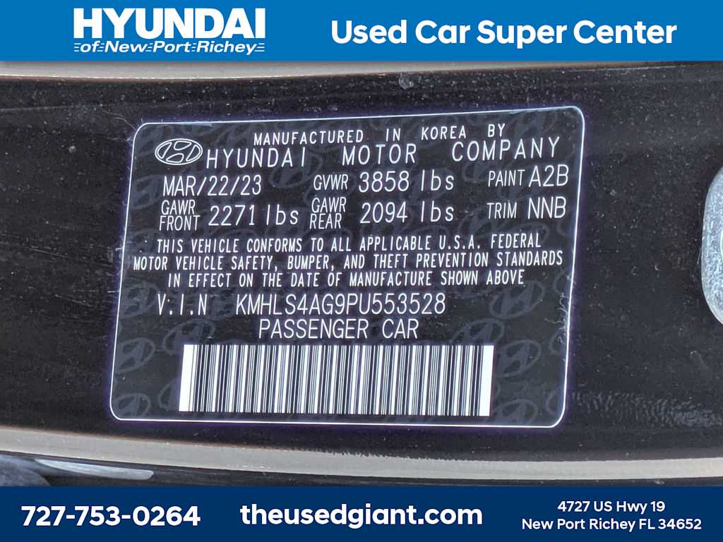 Thumbnail: 2023 Hyundai Elantra - 33