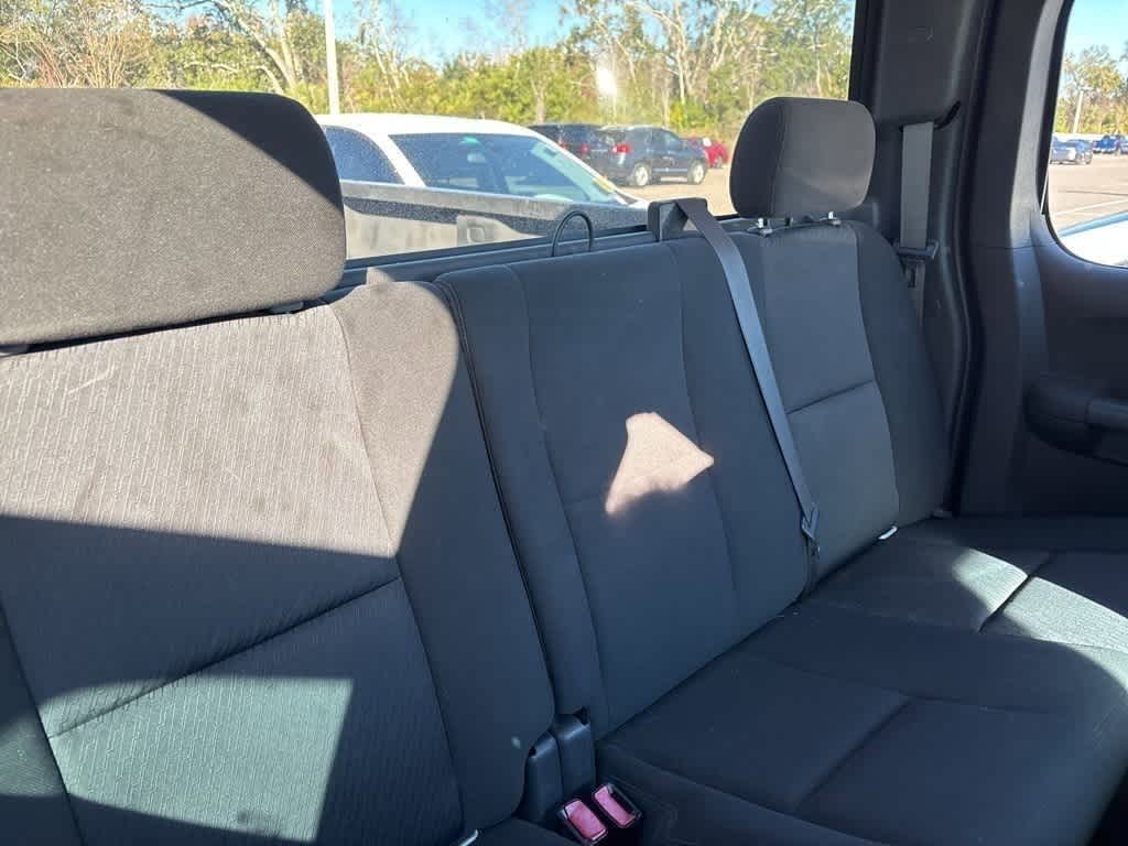 Thumbnail: 2010 Chevrolet Silverado 1500 - 11