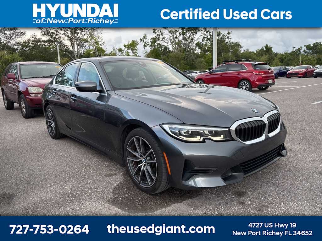 Thumbnail: 2019 BMW 3 Series - 4