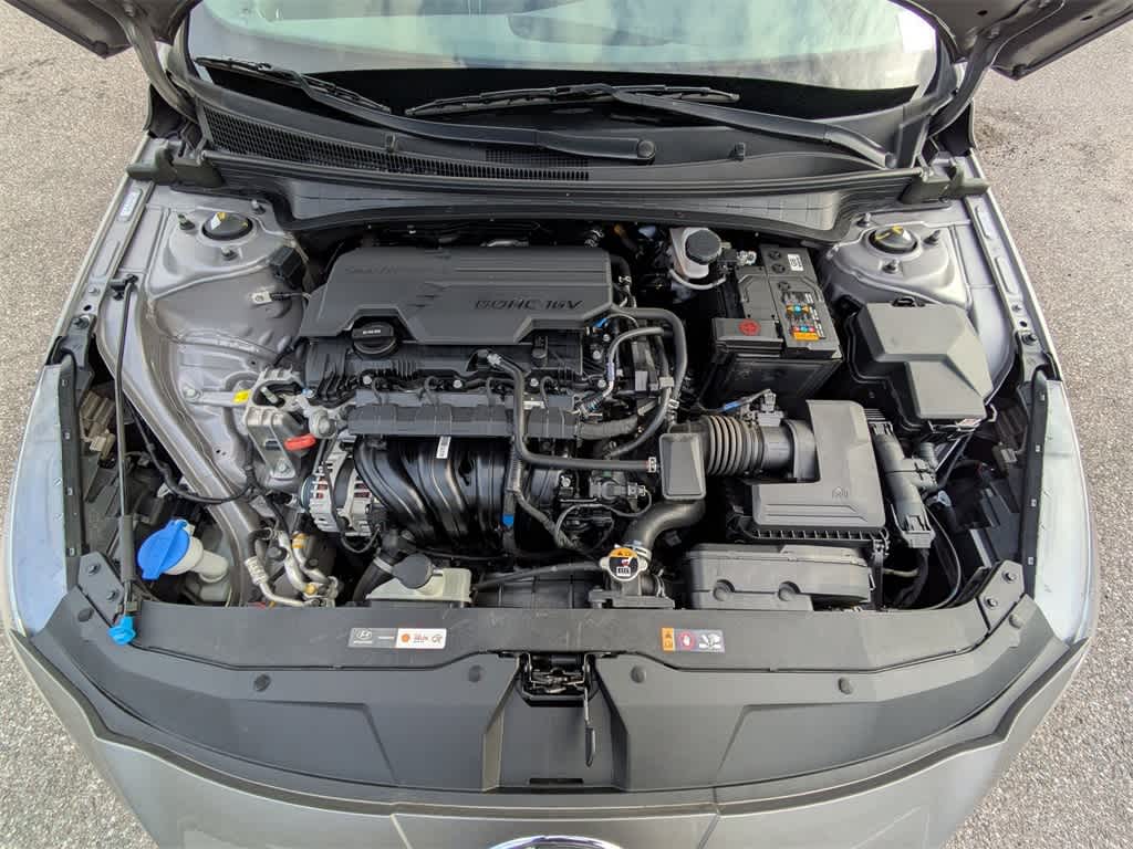 Thumbnail: 2023 Hyundai Elantra - 12