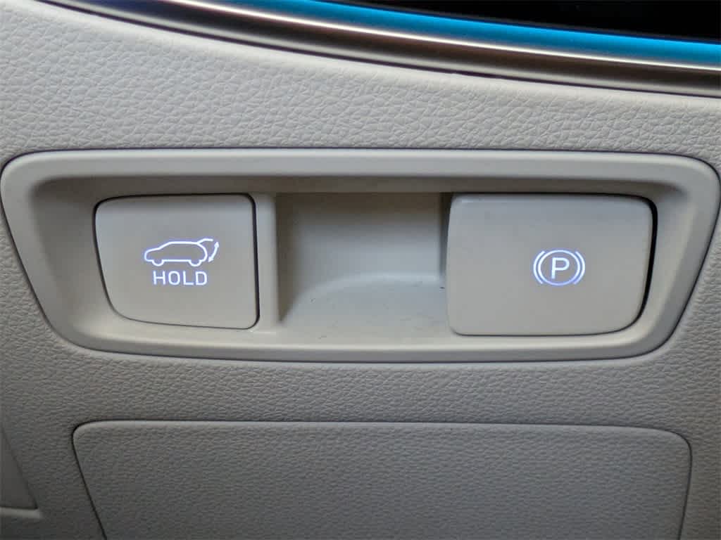 Thumbnail: 2022 Genesis GV70 - 36