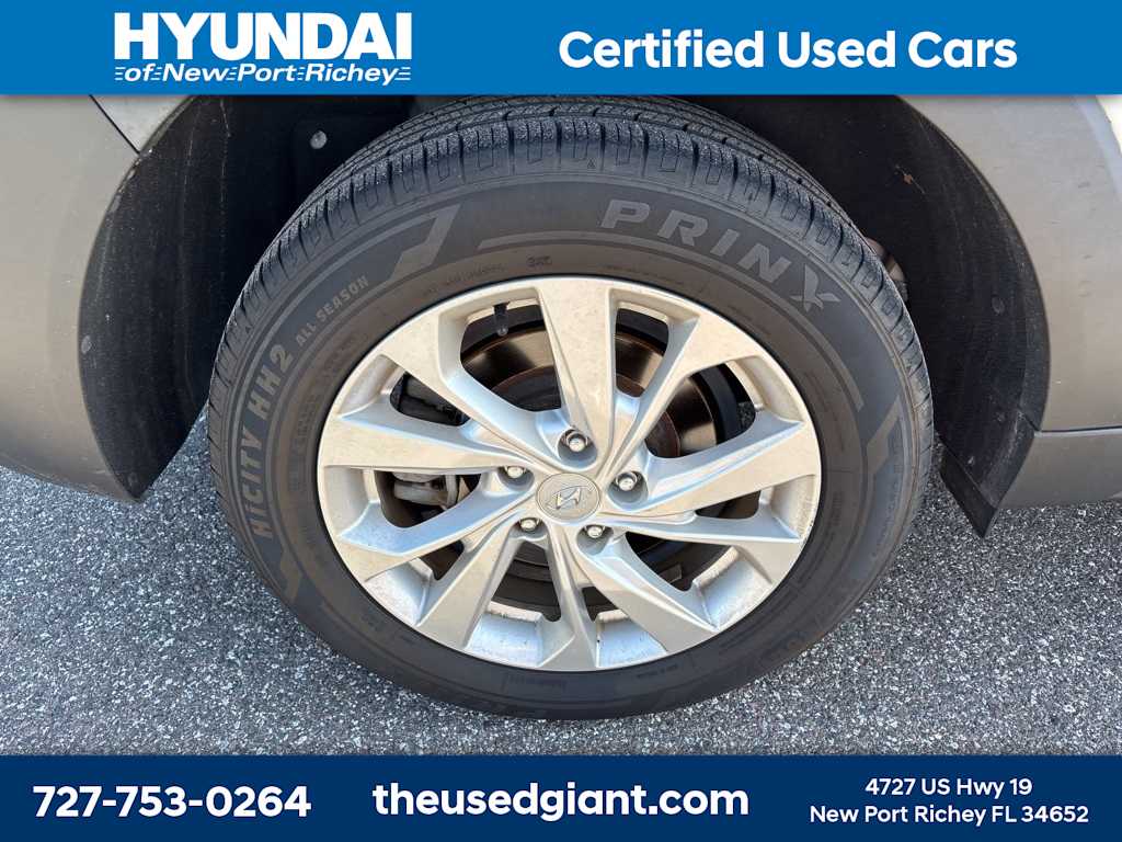 Thumbnail: 2019 Hyundai Tucson - 5