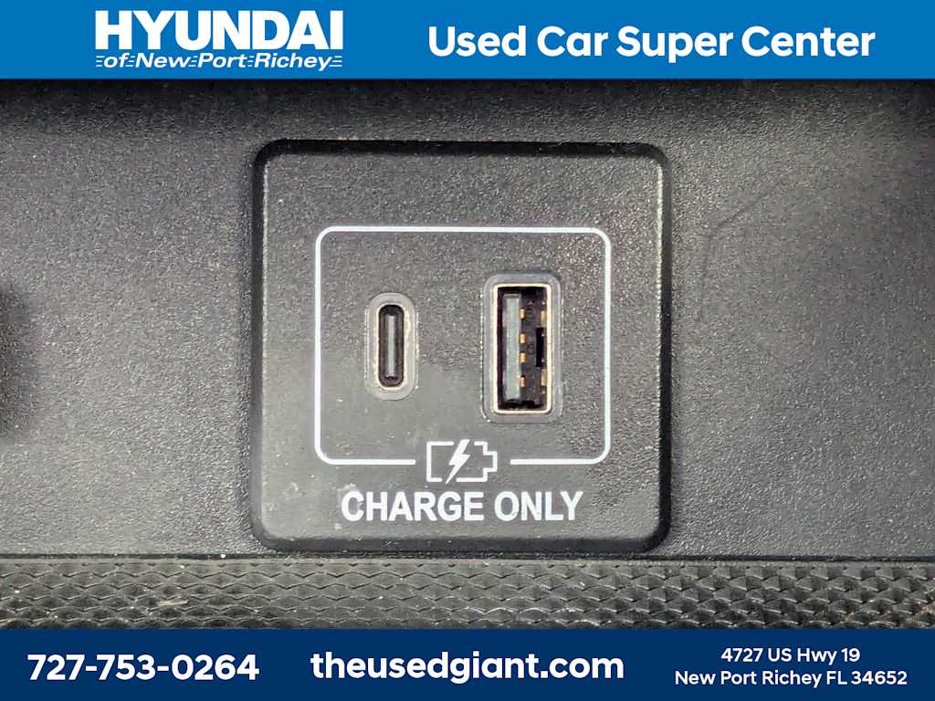 Thumbnail: 2020 Nissan Pathfinder - 26