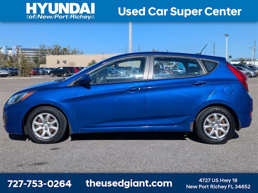 Thumbnail: 2013 Hyundai Accent - 2