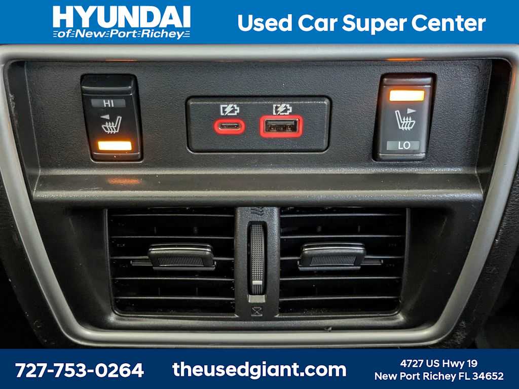 Thumbnail: 2020 Nissan Murano - 17