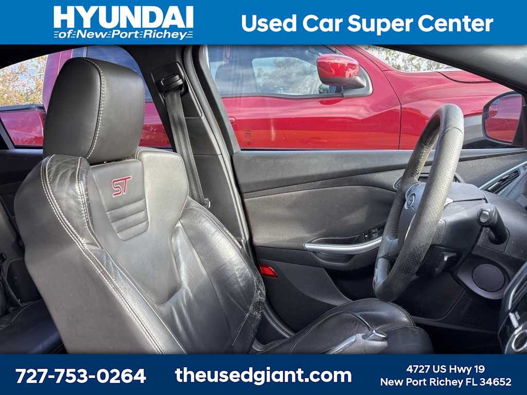 Thumbnail: 2013 Ford Focus - 9