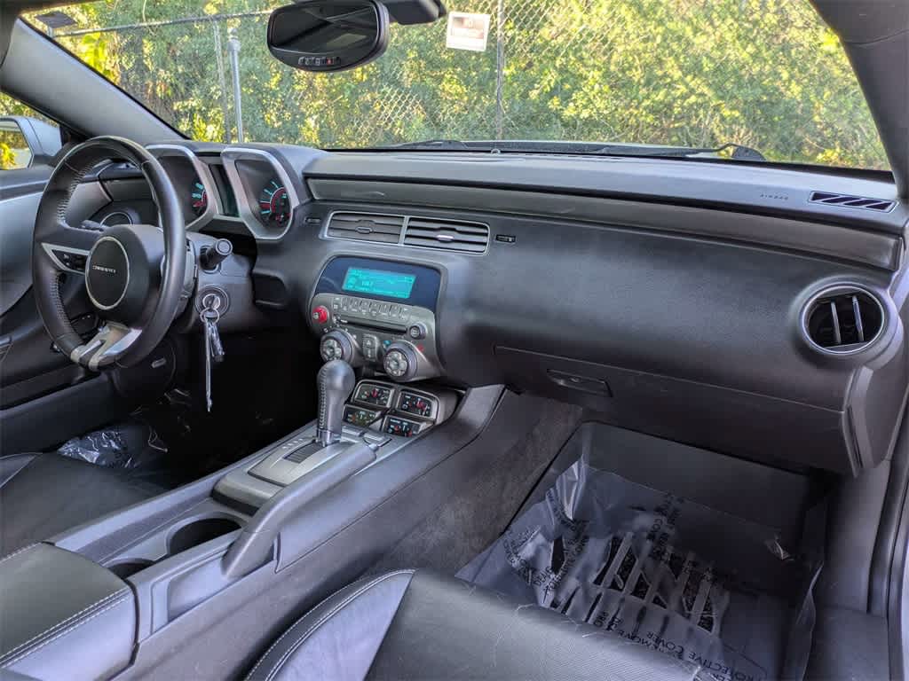 Thumbnail: 2010 Chevrolet Camaro - 16