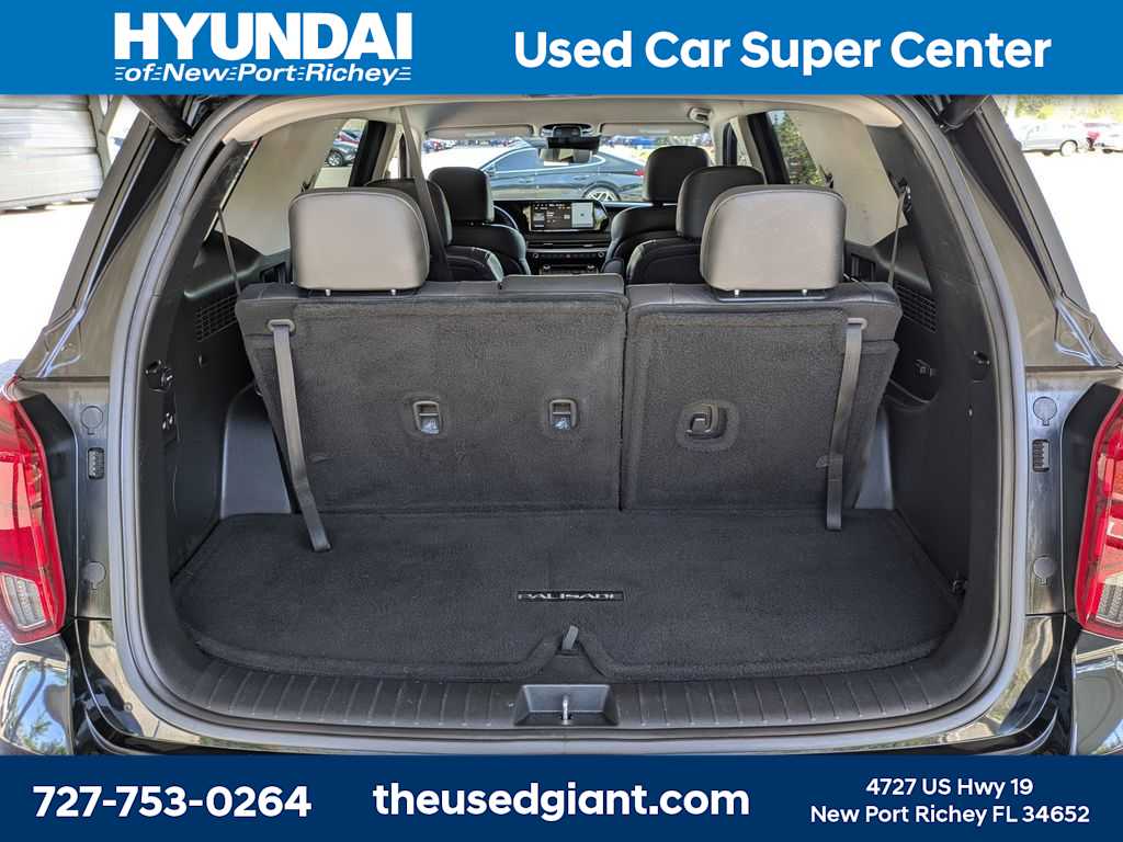 Thumbnail: 2023 Hyundai Palisade - 12