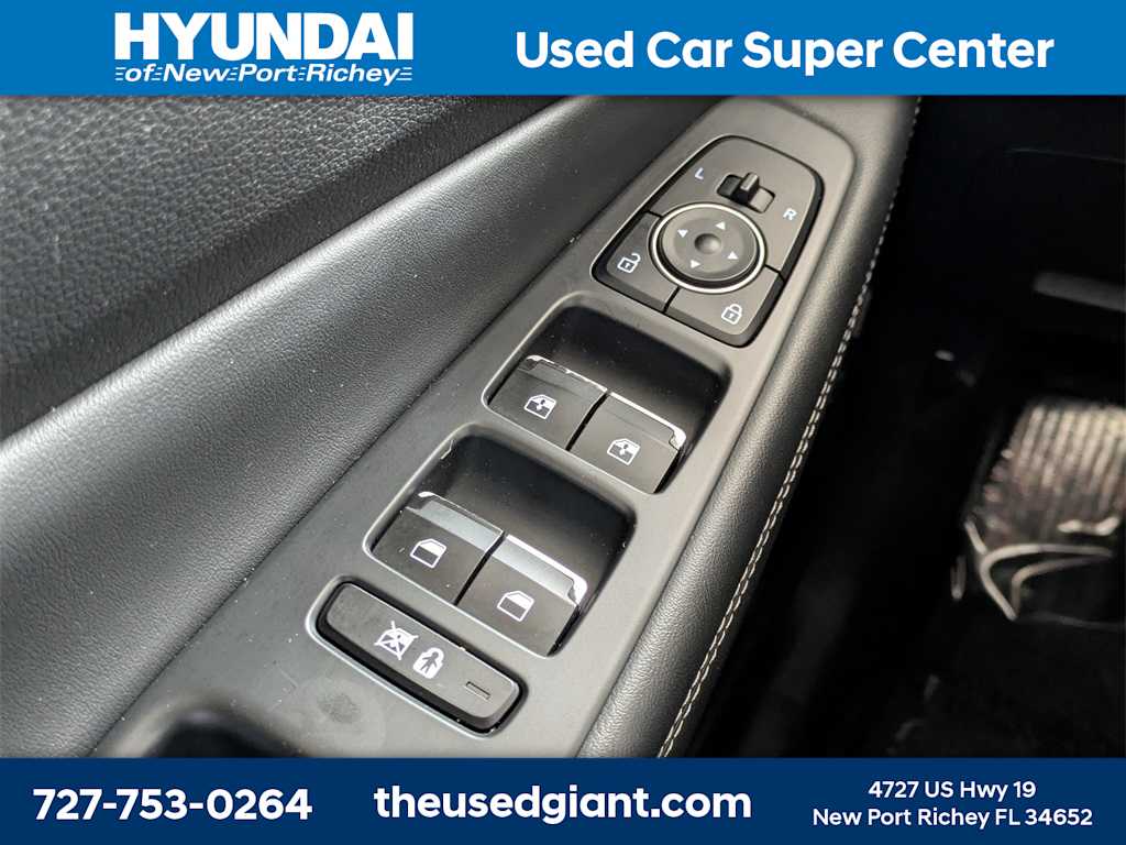 Thumbnail: 2020 Hyundai Santa Fe - 36