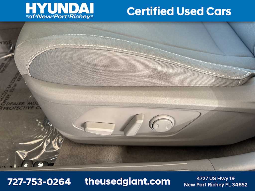 2022 Hyundai Elantra SEL 19