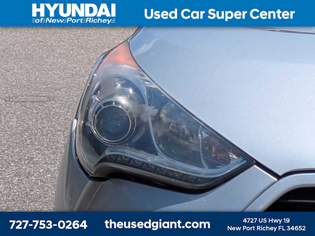 Thumbnail: 2013 Hyundai Veloster - 9