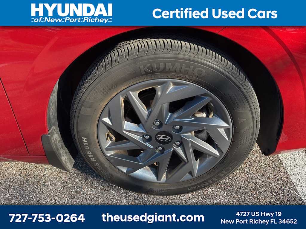 Thumbnail: 2024 Hyundai Elantra - 5