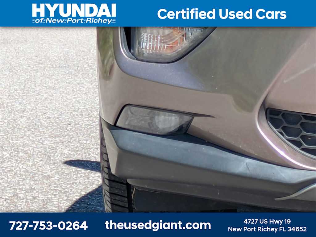 Thumbnail: 2020 Hyundai Santa Fe - 10
