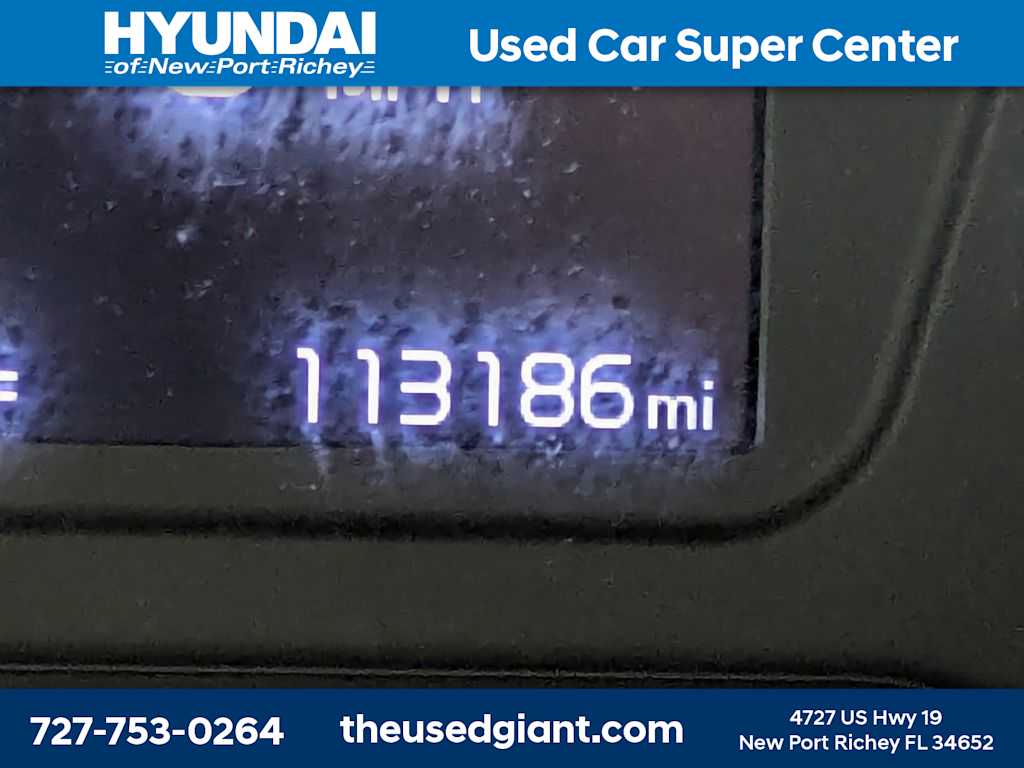 Thumbnail: 2019 Kia Sorento - 32