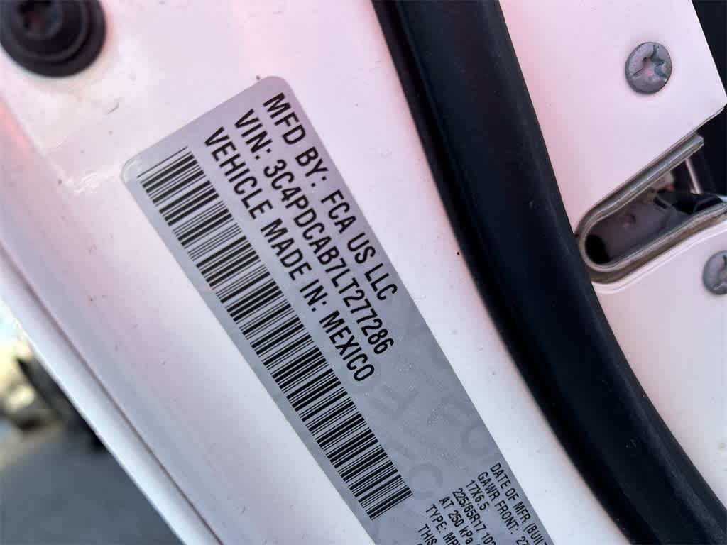 Thumbnail: 2020 Dodge Journey - 12