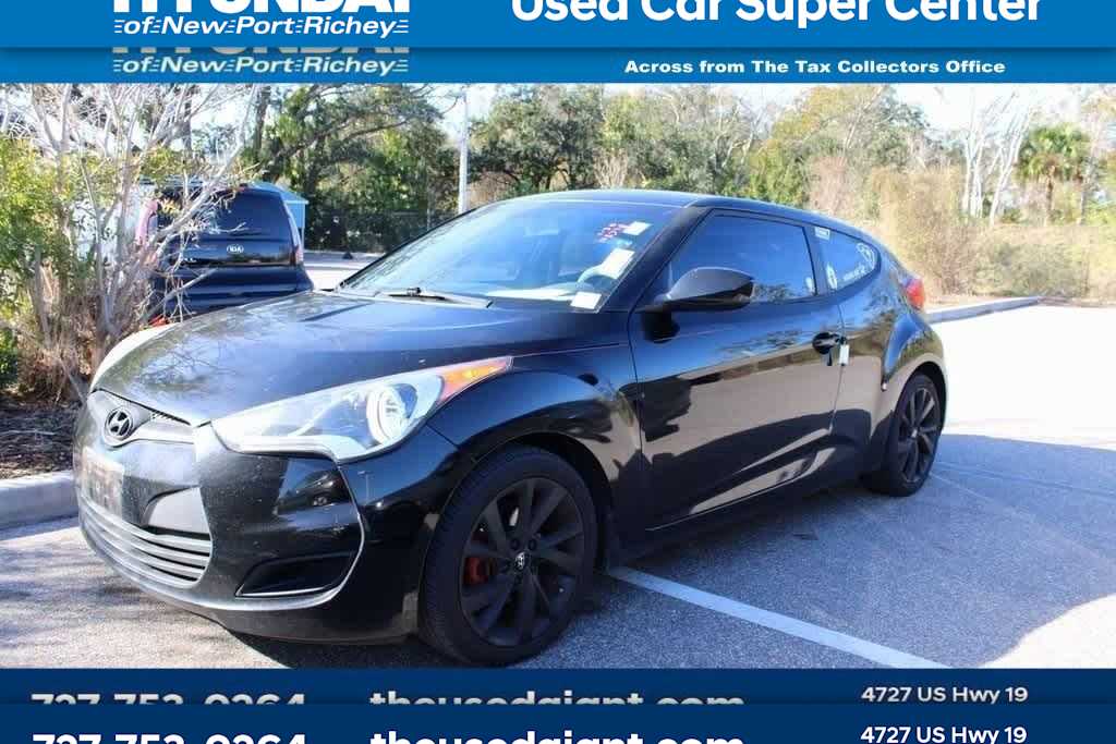 2016 Hyundai Veloster Base -
                  New Port Richey, FL