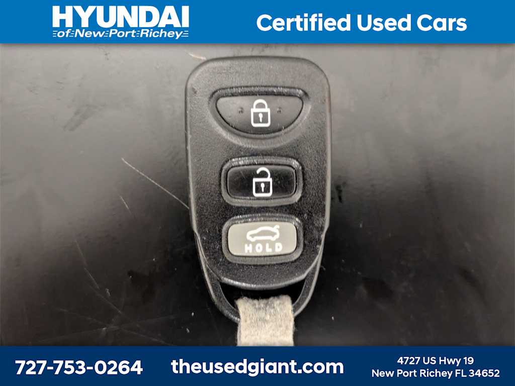 Thumbnail: 2016 Hyundai Elantra - 27