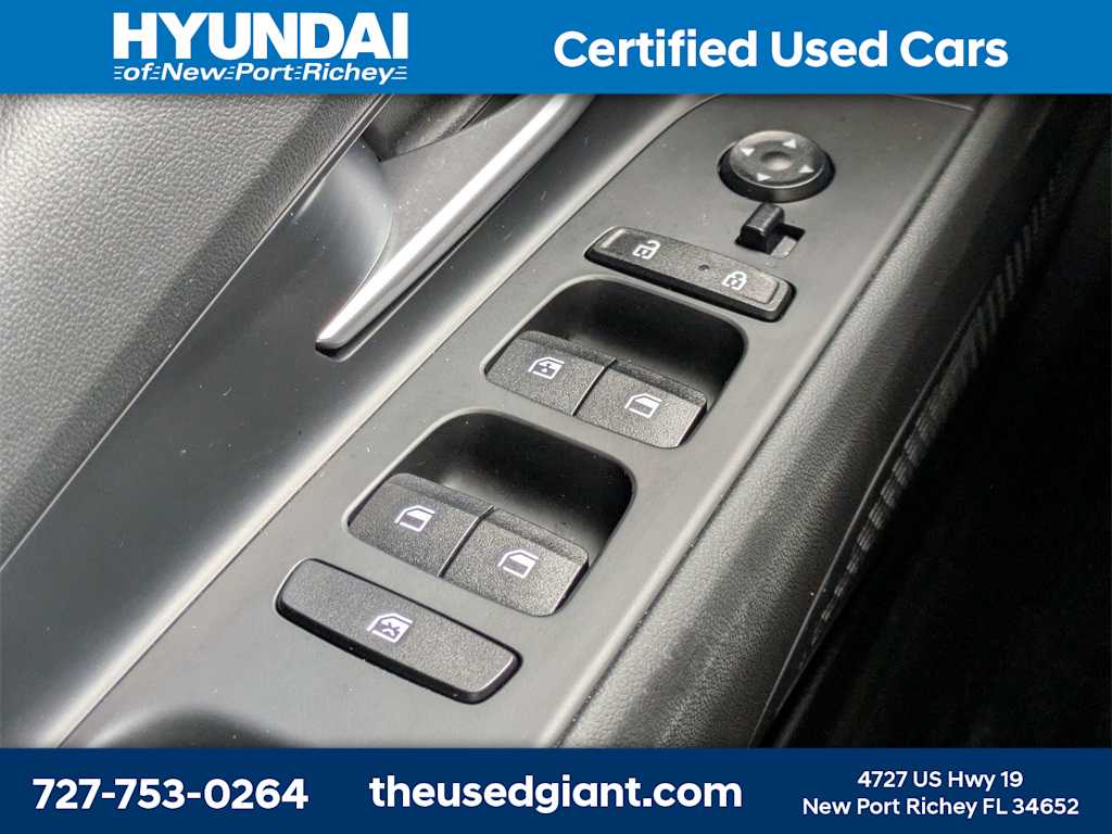 Thumbnail: 2023 Hyundai Elantra - 23