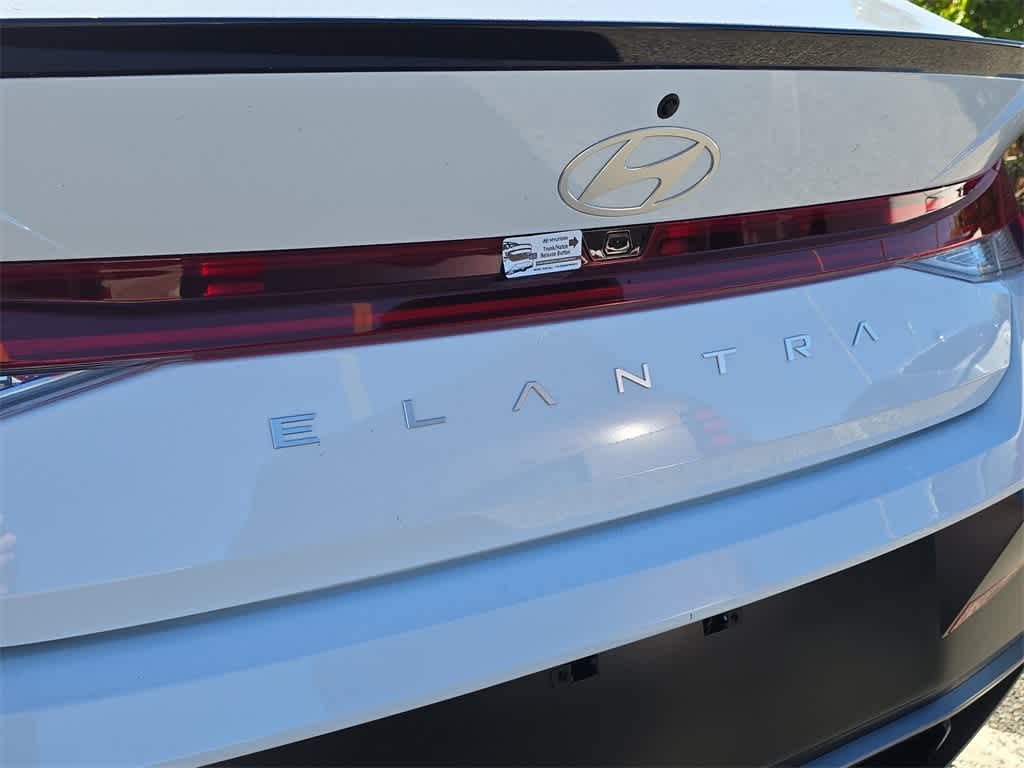 Thumbnail: 2026 Hyundai Elantra - 13