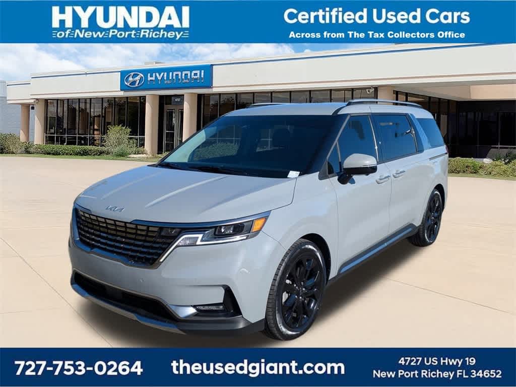 Thumbnail: 2023 Kia Carnival - 1