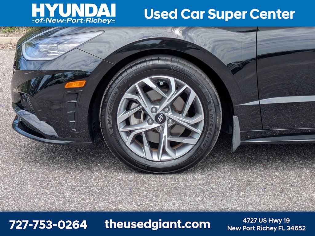 Thumbnail: 2023 Hyundai Sonata - 10