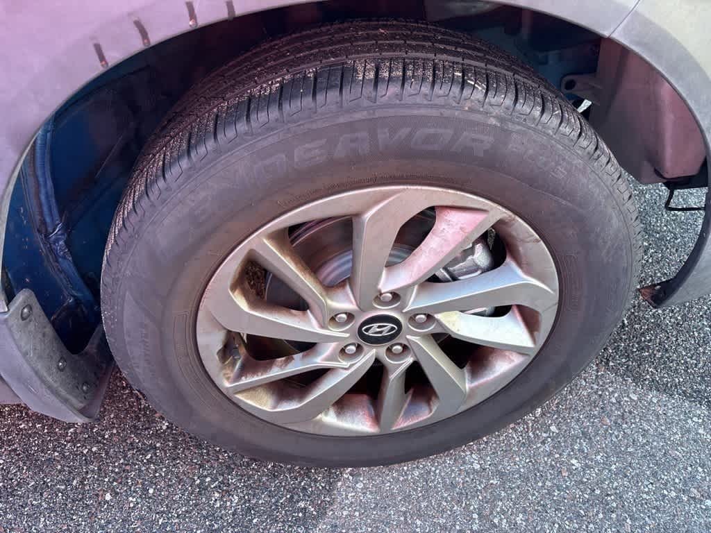 Thumbnail: 2017 Hyundai Tucson - 5