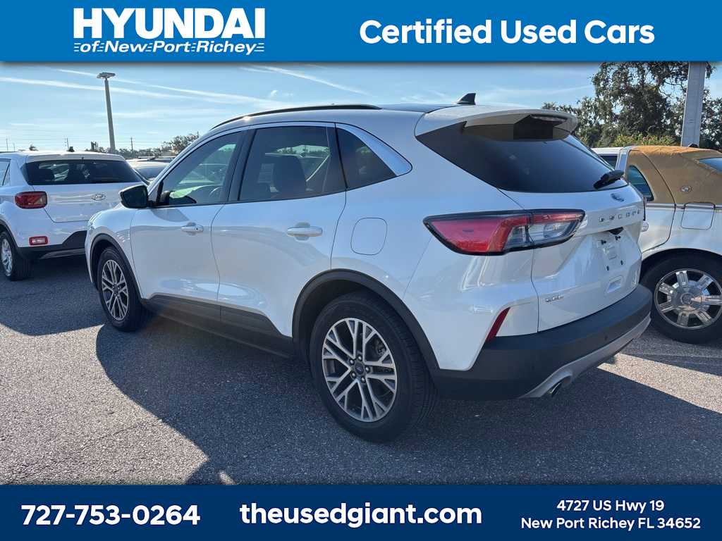Thumbnail: 2021 Ford Escape - 2