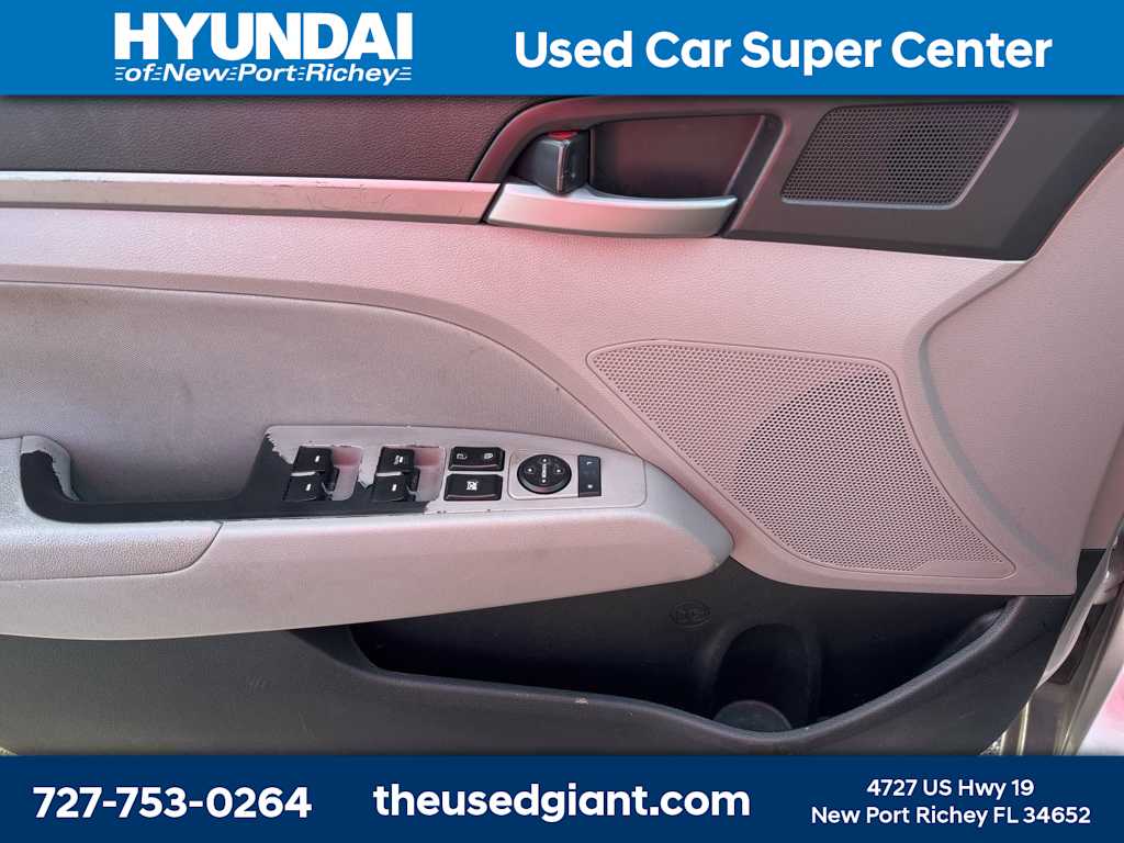 Thumbnail: 2018 Hyundai Elantra - 7