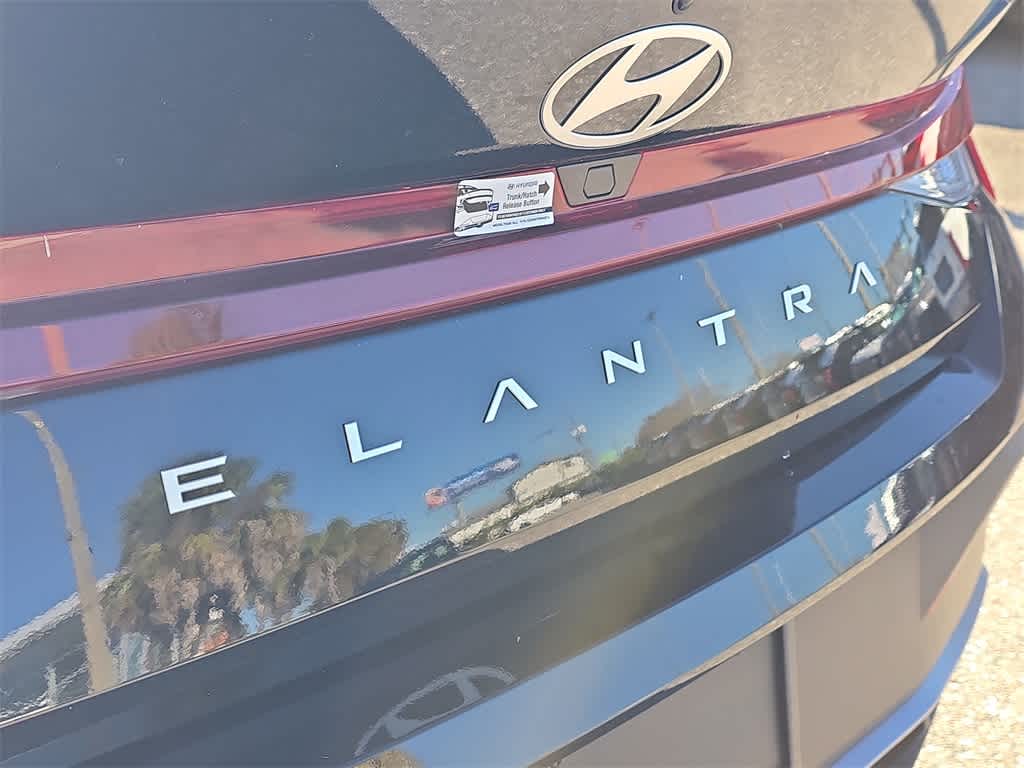 Thumbnail: 2026 Hyundai Elantra - 13